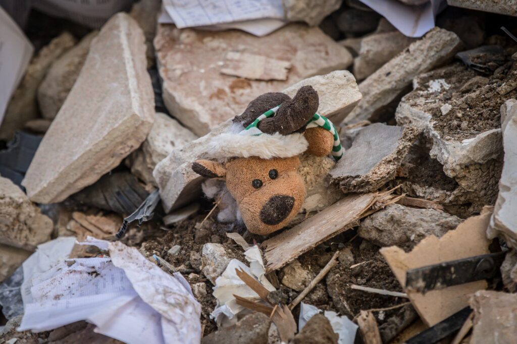 Trump Announces 10-Day Israel–Lebanon Ceasefire Amid Escalating Border Conflict