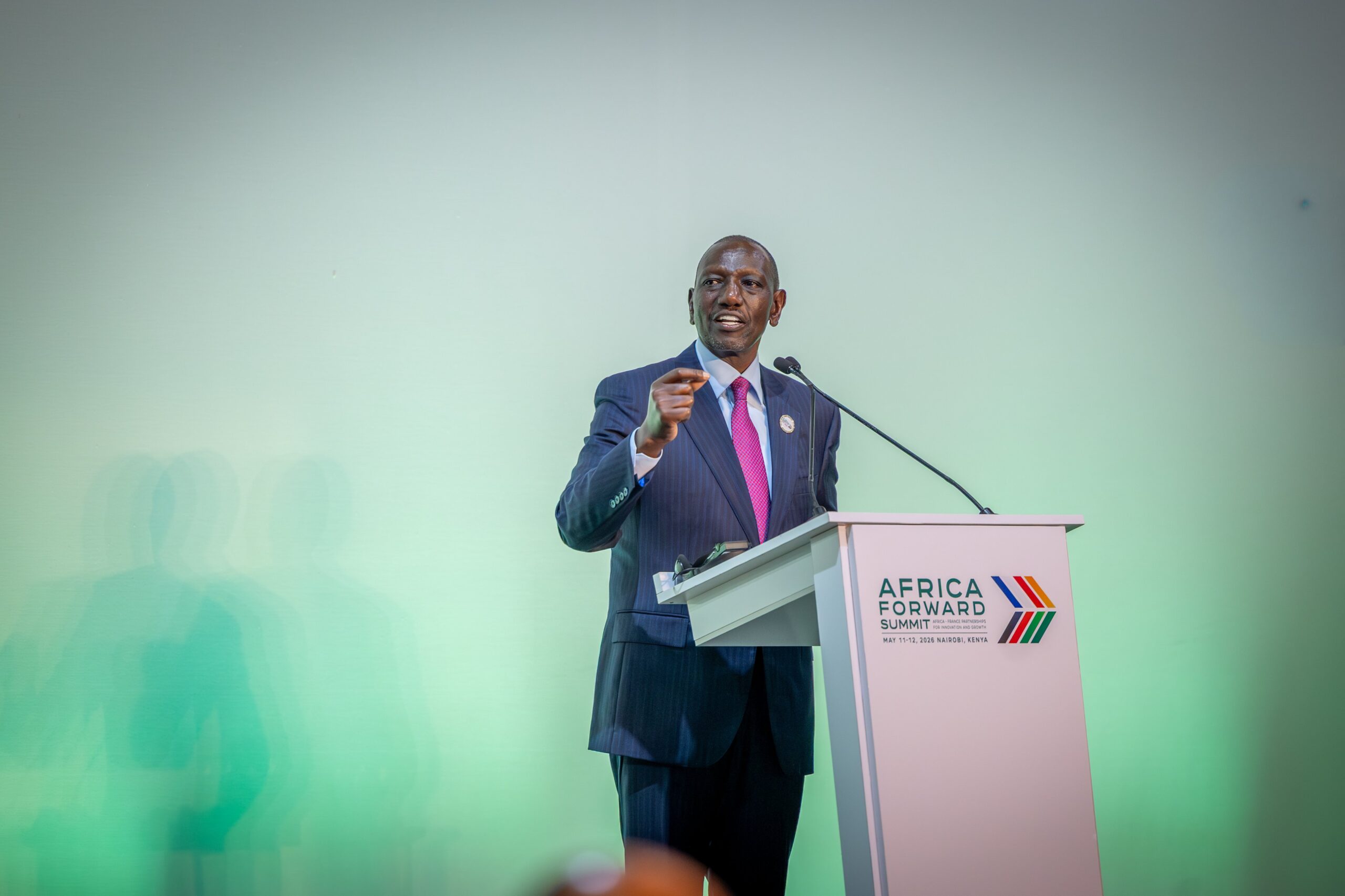Kenyan President William Ruto speaks to an audience during the #AfricaForwardSummit in Nairobi, Kenya, highlighting African business opportunities, innovation, and regional economic growth.