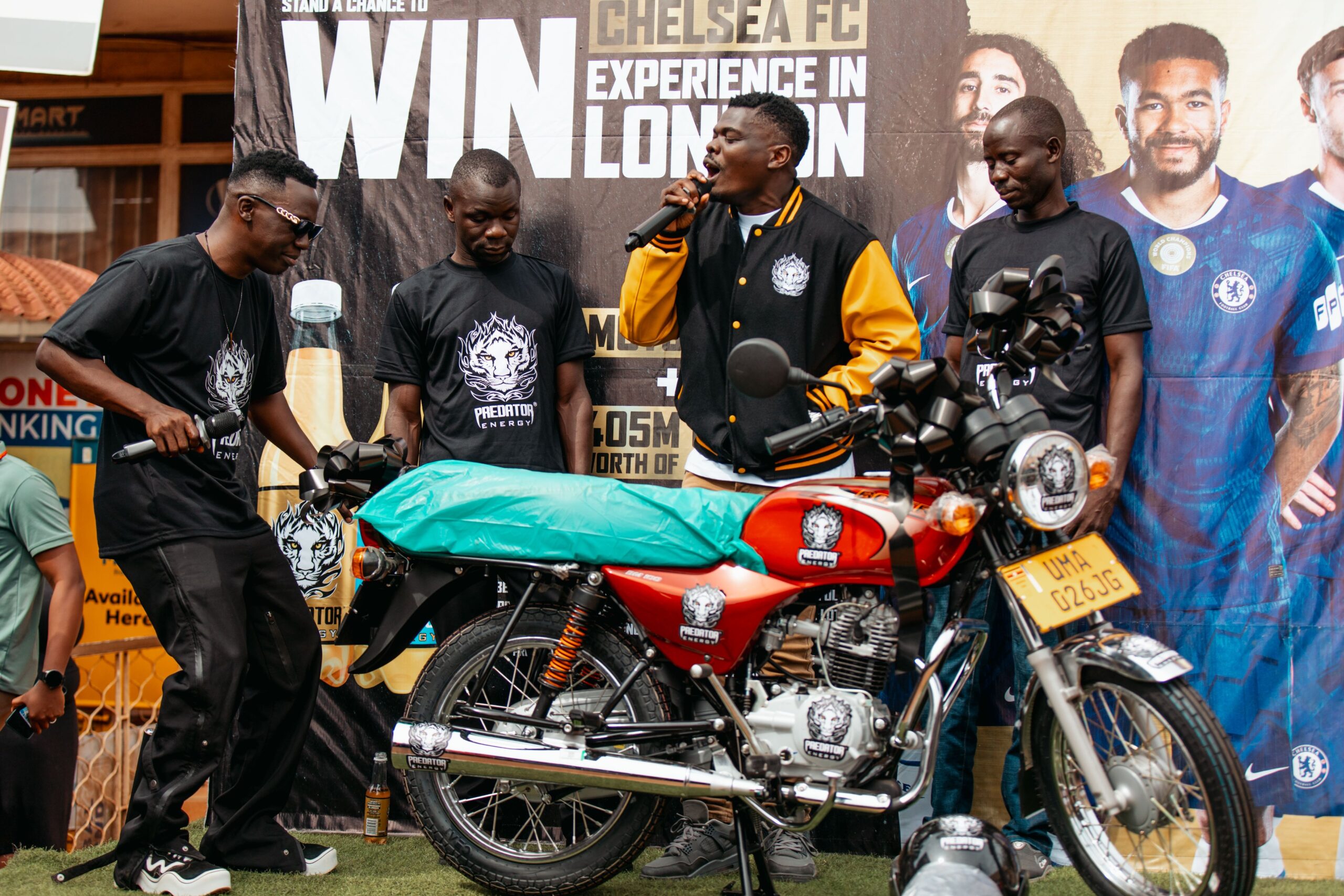 Image of the #BeeraGumiteNePredator campaign giveaway activation