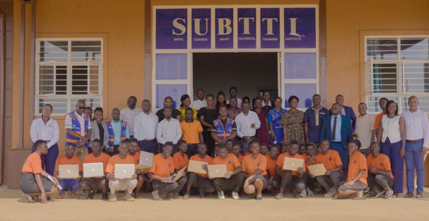 Safal Uganda Baati Foundation leaders hand over computers to the Technical Training Institute in Tororo to support digital education.